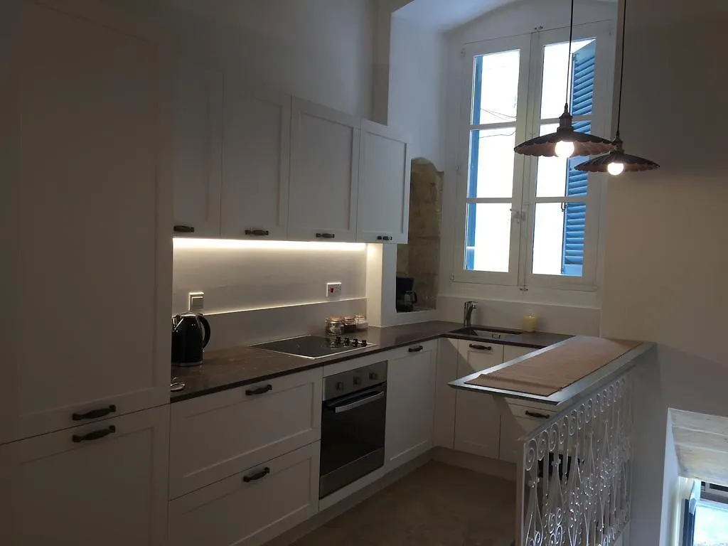 Appartement Sally Port Suites La Valette